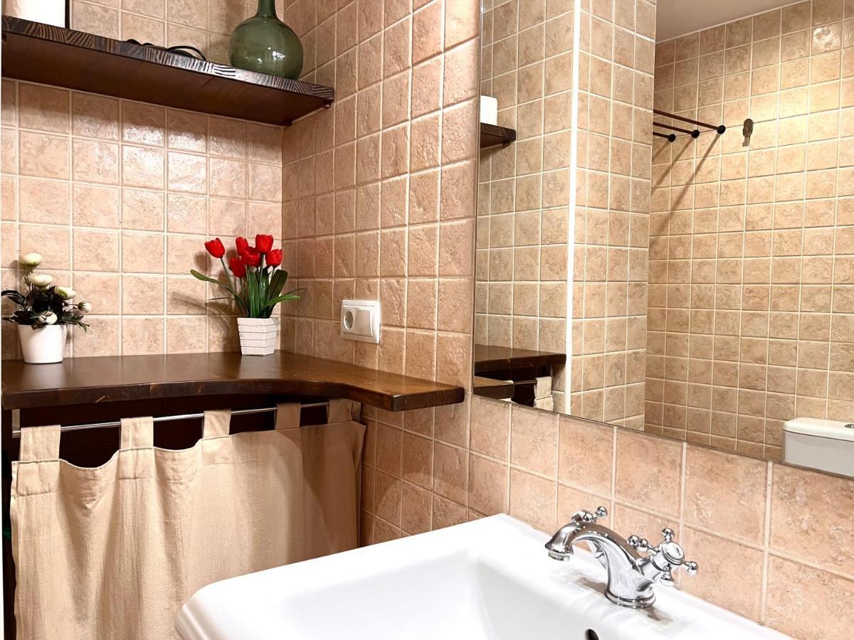 Apartament Boet - Ainet De Cardos - L'Amfitriona 里贝拉德卡多斯 外观 照片