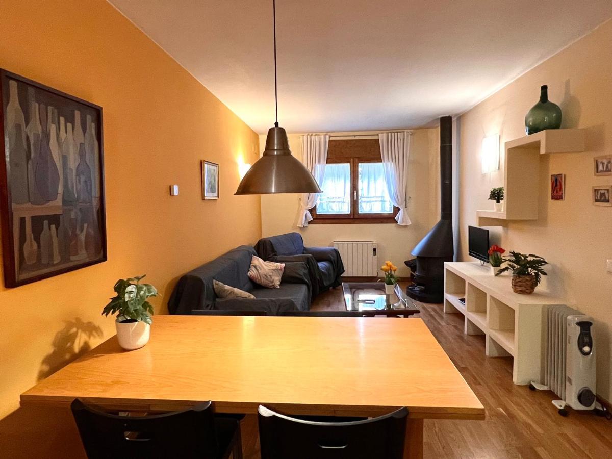 Apartament Boet - Ainet De Cardos - L'Amfitriona 里贝拉德卡多斯 外观 照片
