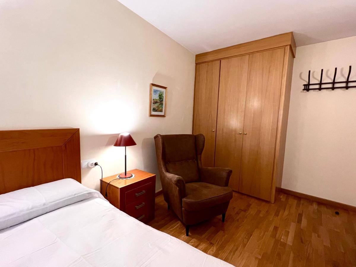 Apartament Boet - Ainet De Cardos - L'Amfitriona 里贝拉德卡多斯 外观 照片